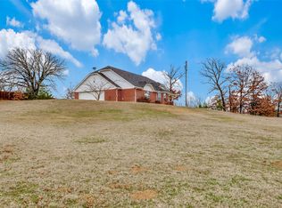 32 Brink Dr, Denison, TX 75021