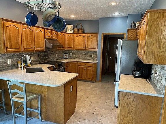 5th image of 5408 N 134th Ave