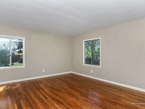 5th image of 8796 Van Horn St