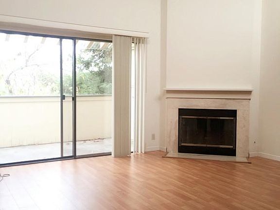 3rd image of 1455 Saratoga Ave APT 1010