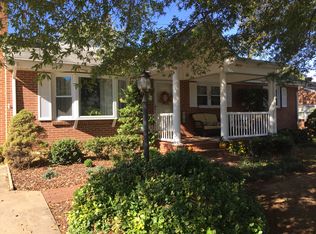 802 Chester Ave, Roanoke, VA 24019