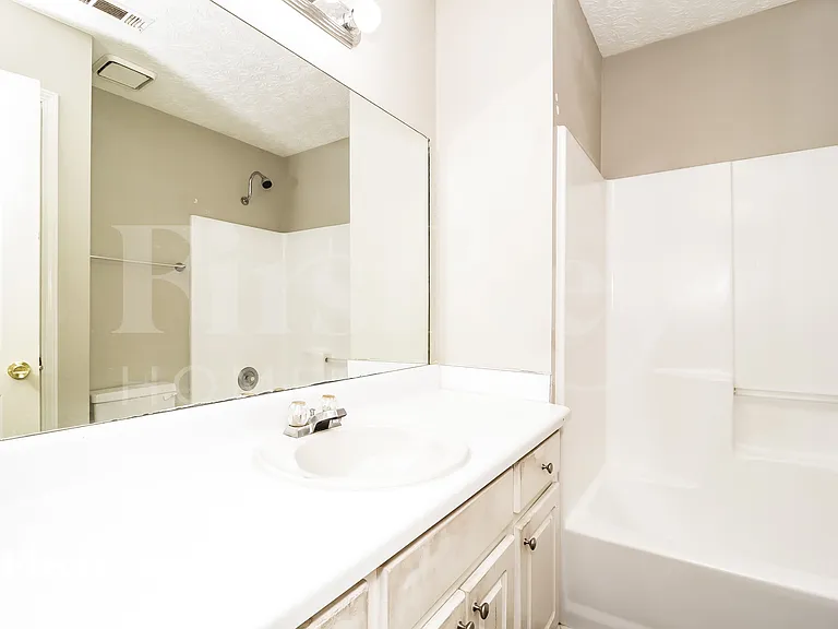 3560 Sweetgum Ln — Photo 10