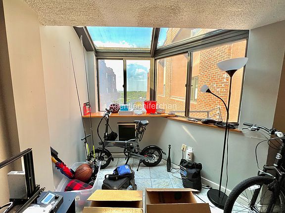 2nd image of 147 Kelton St #715A