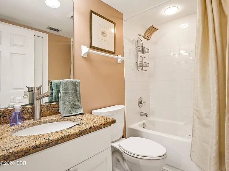 2055 S Atlantic Ave #703 — Photo 29