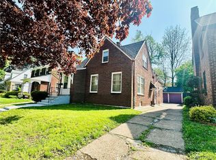 39 Benwood Ave, Buffalo, NY 14214