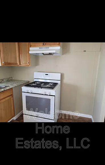 3311 N Flowing Wells Rd #16 — Photo 7