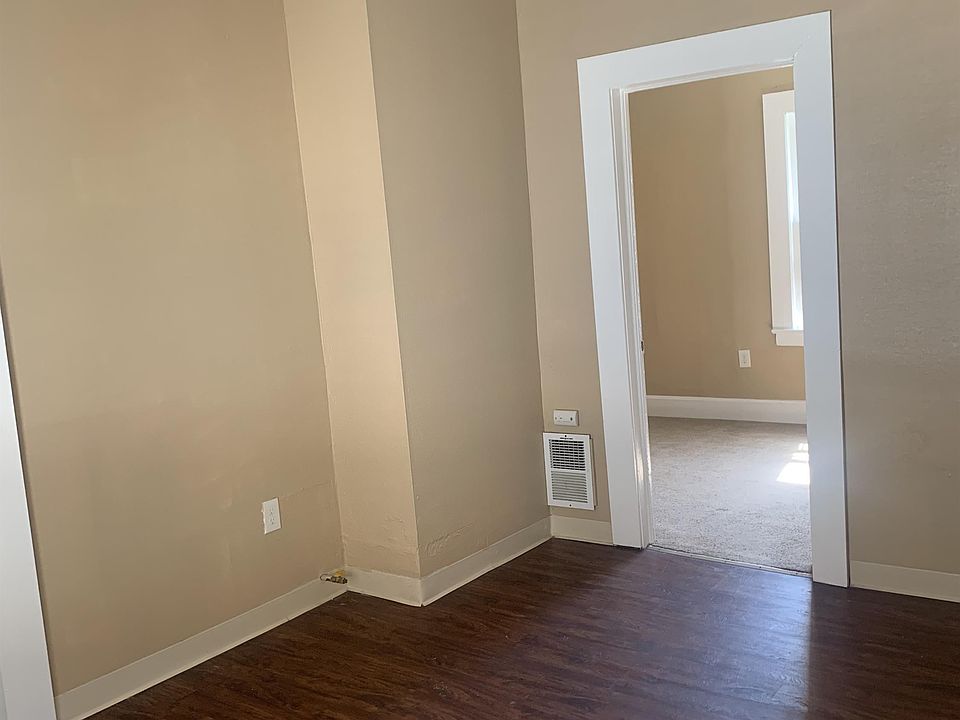 1st image of 4082 E 67th St #2