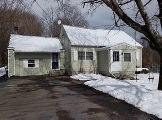 5 Nolan Rd, Ballston Lake, NY 12019