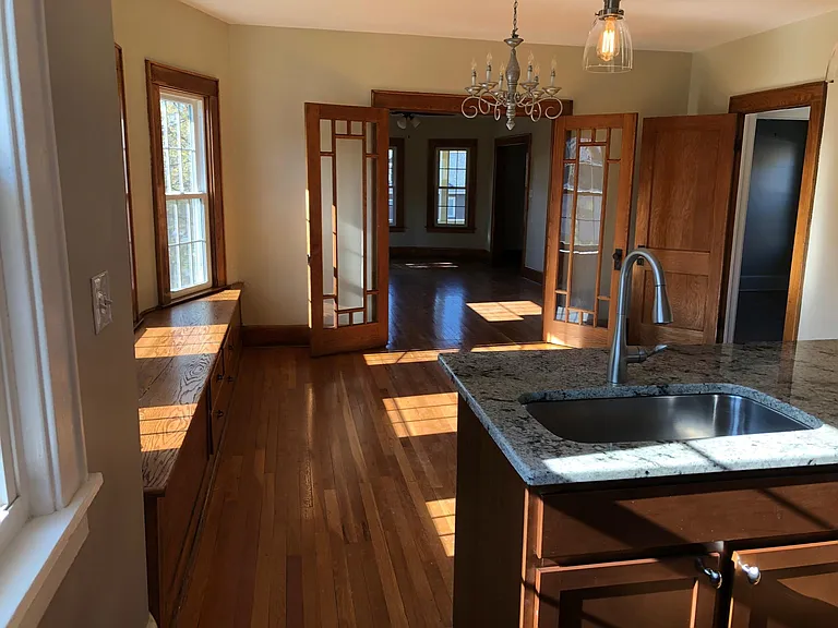 400 Broad St #1 — Photo 13