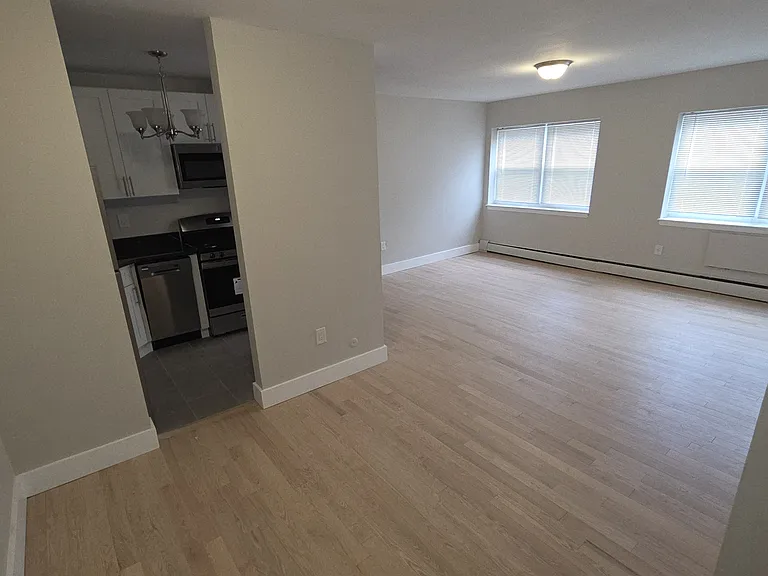 102 Corbin Ave #C5 — Photo 2