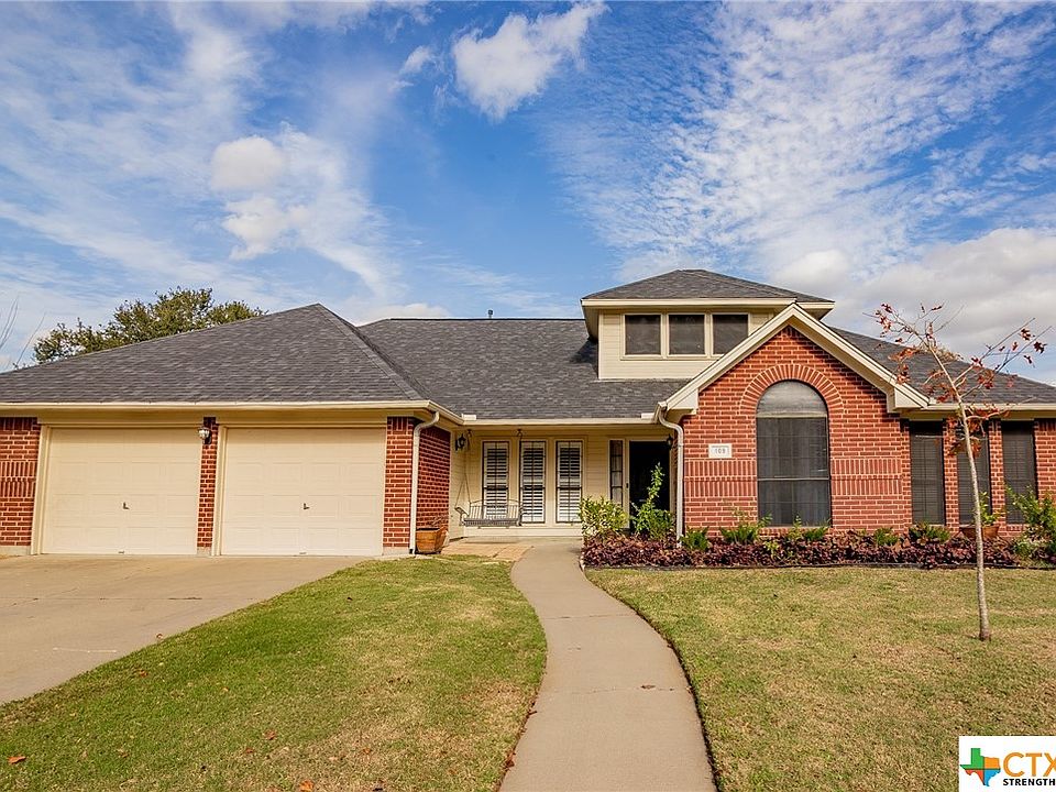 1st image of 109 Bloomingdale Cir