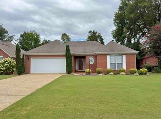 210 Woodcrest Dr, Florence, AL 35630