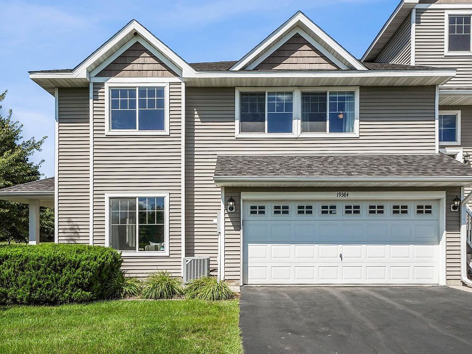 1st image of 19384 Claremont Dr
