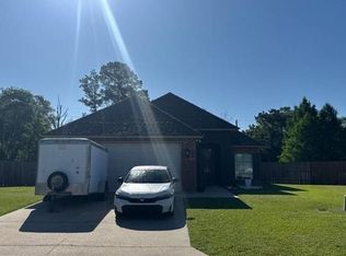 15084 Garden Creek Dr, Walker, LA 70785