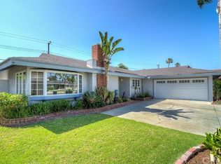 2925 Ellesmere Ave, Costa Mesa, CA 92626