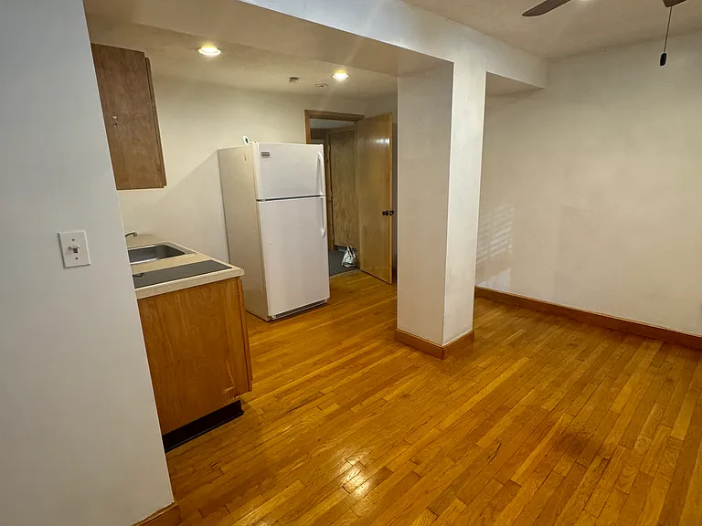 86 Chestnut St — Photo 9