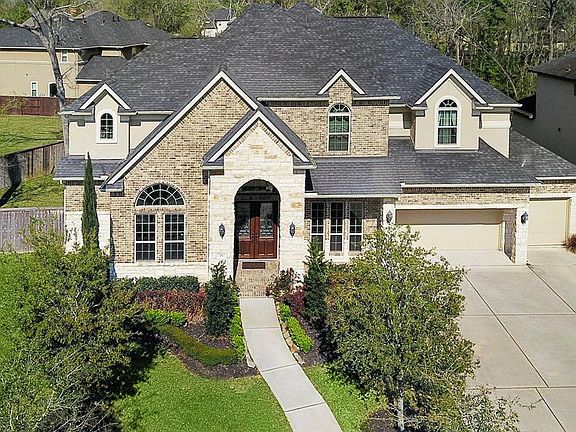 2nd image of 15 Ardea Way Dr