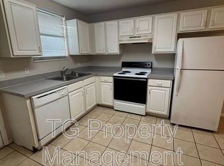 325 5th Ave S APT B, Jacksonville Beach, FL 32250