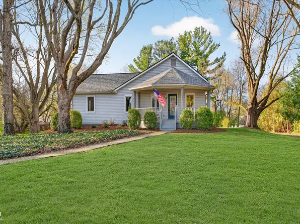 1247 Money Ln, Danville, IN 46122