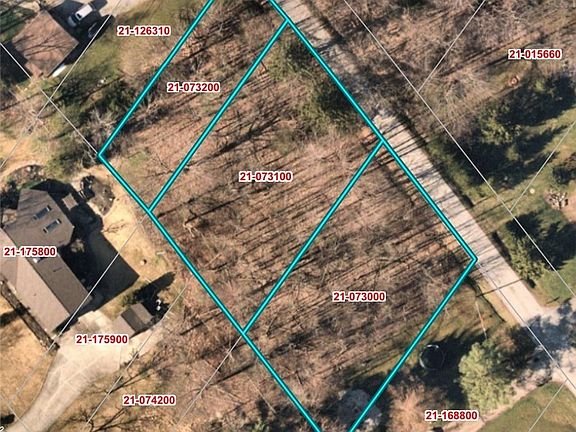 2nd image of 11664 Chestnutdale Rd