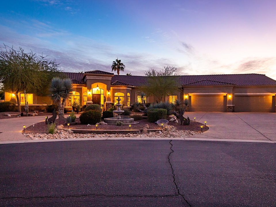 1st image of 8395 W La Caille