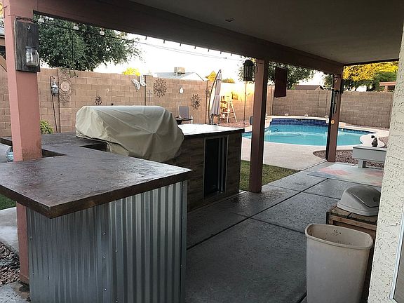 3rd image of 10017 N 57th Dr