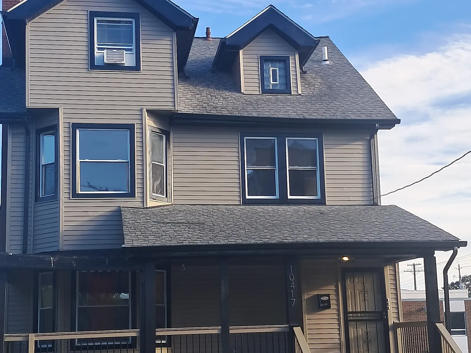10417 Columbia Avenue - 2 — Photo 3