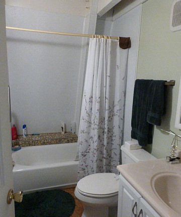 5th image of 3412 Swan Ave