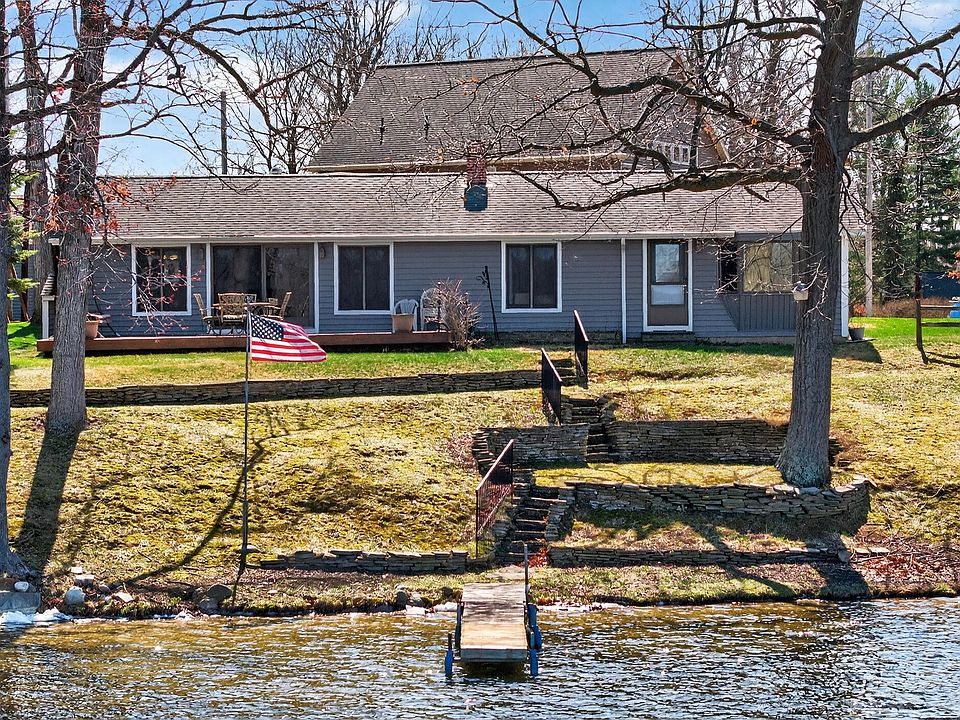 1st image of 8653 Wildwood Ct