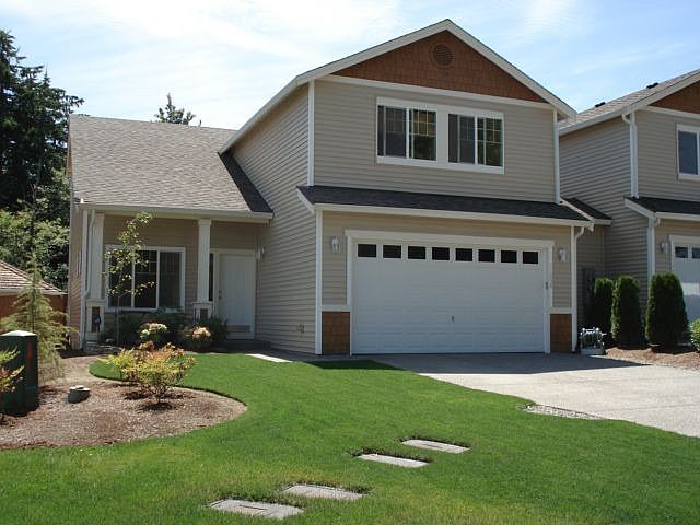 1st image of 11050 22nd Pl NE