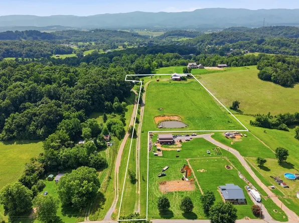 6892 Old Stage Rd, Chuckey, TN 37641