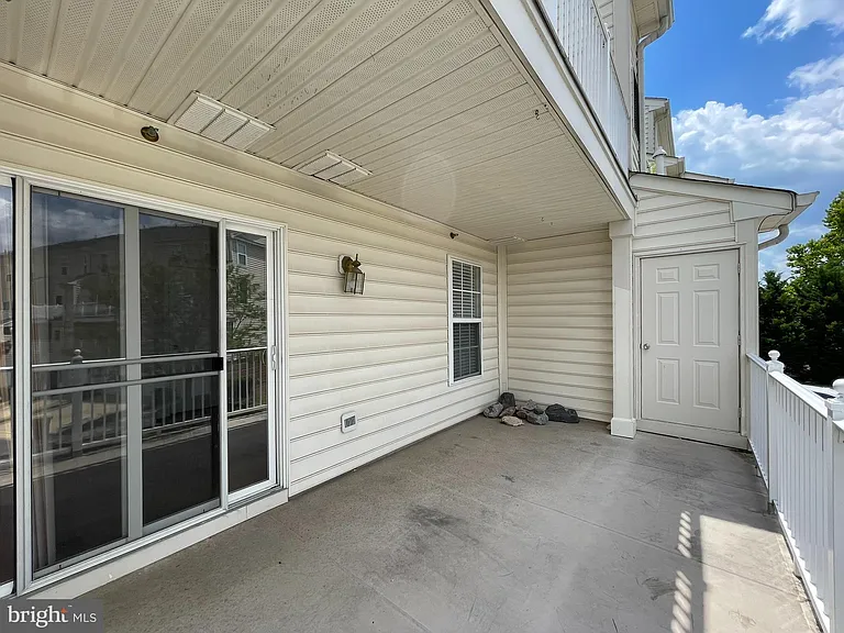 42301 Onyx Ter — Photo 14