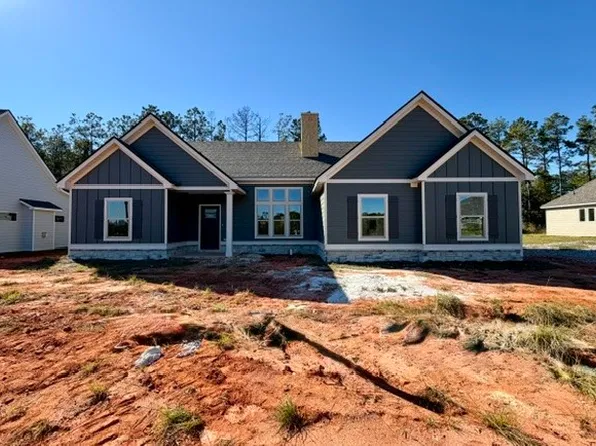 4266 Dewberry St, Opelika, AL 36801