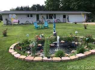 1192 Ice Lake Rd, Iron River, MI 49935