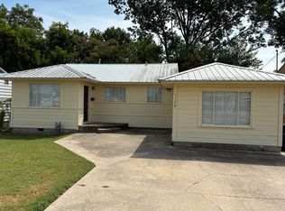 1128 E 38th Pl, Tulsa, OK 74105