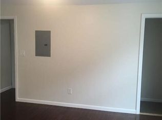 10746 88th St #2, Ozone Park, NY 11417