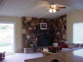 3rd image of 1602 Inverness Dr