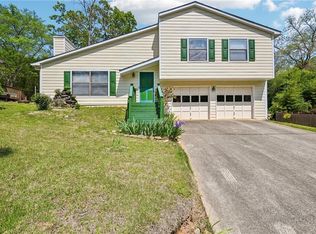 4039 Valley Brook Rd, Snellville, GA 30039