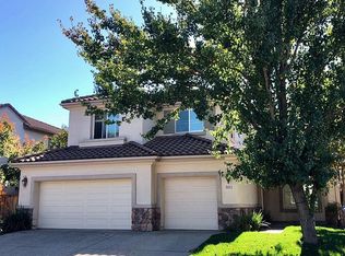 5512 Spring Flower Dr, Elk Grove, CA 95757