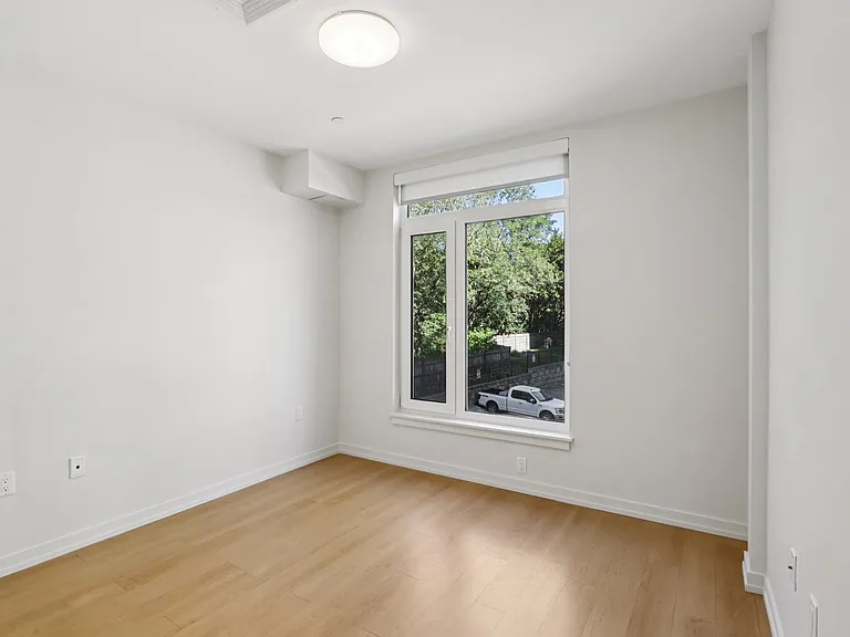 Park77 Apartments — Photo 38