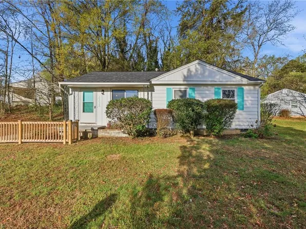 2332 Slater Ave, Winston Salem, NC 27101