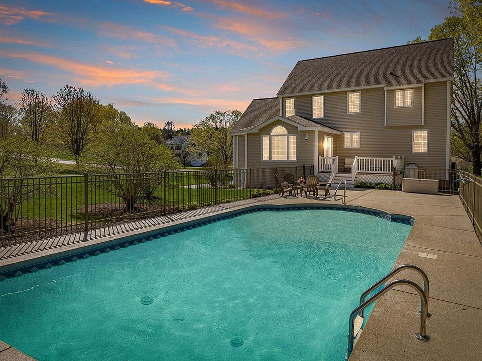 8 Autumn Lane, Stratham, NH 03885 | Zillow