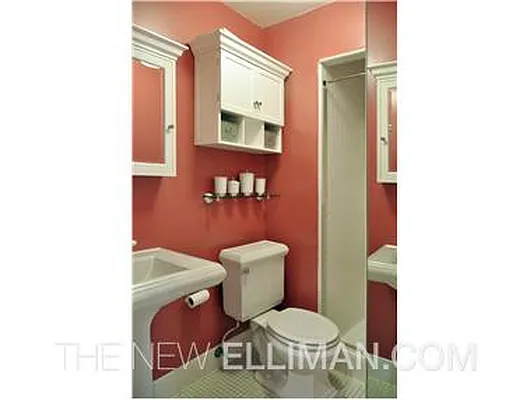 Sold by Douglas Elliman | media 24