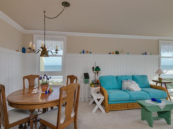 4th image of 4700 Ocean Beach Blvd APT 525