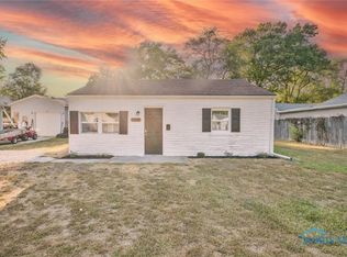 109 N Favony Ave, Toledo, OH 43615