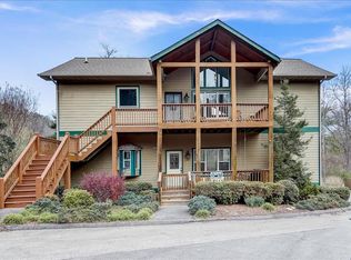 698 Olympic Dr #1, Whittier, NC 28789