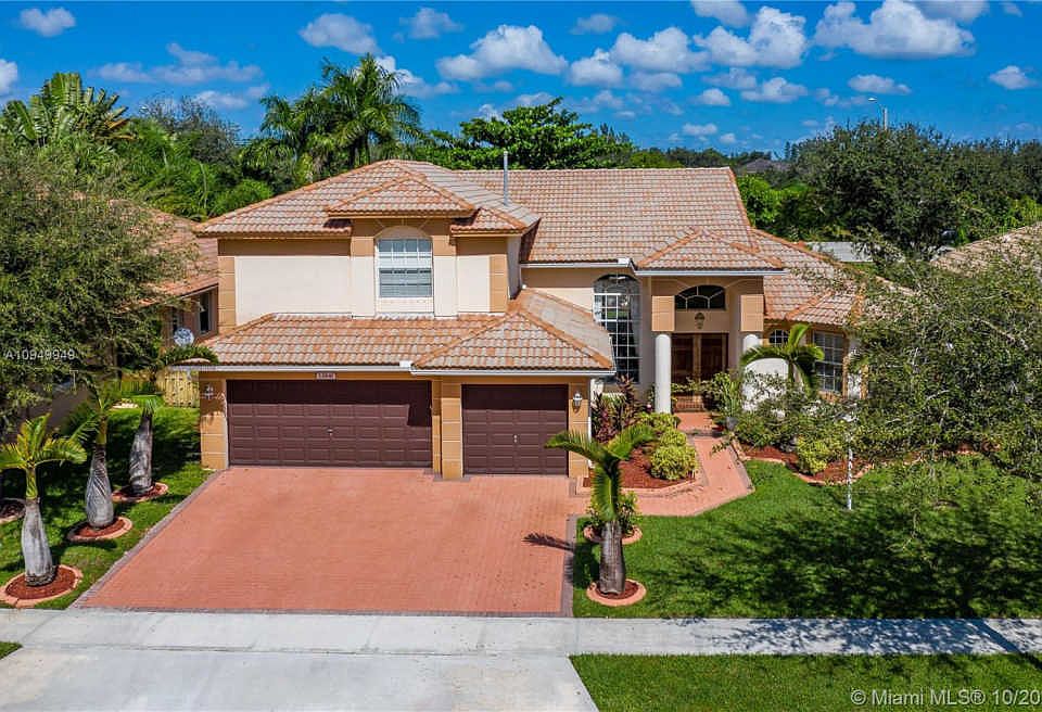 1st image of 13841 NW 23rd St