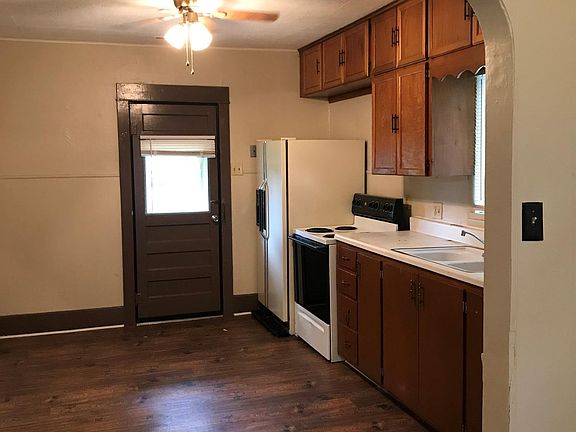 2nd image of 1601 E 6th Ave