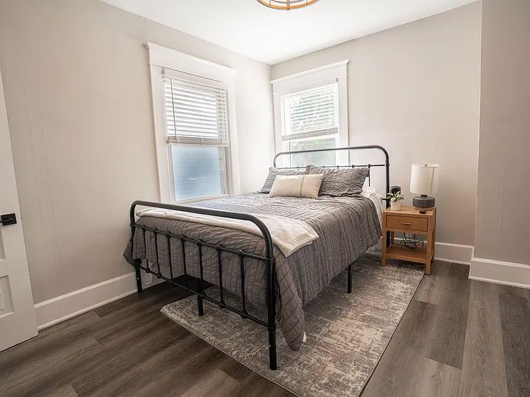 3102 Guilford Ave — Photo 10
