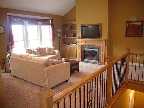 2nd image of 9637 Woodsview Hills Ct SE